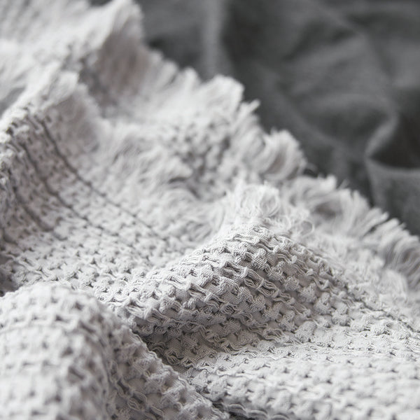 lisboa waffle blanket silver